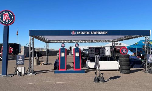 10.-Interactive-Raceway-Experiential-Booth-min