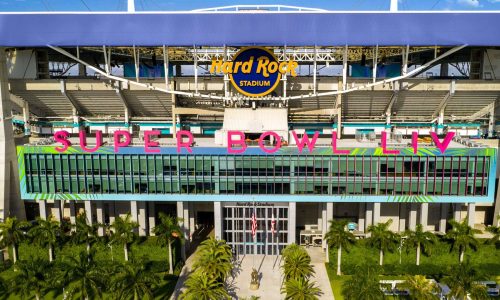 2.-Super-Bowl-Stadium-BIG-Letters-min